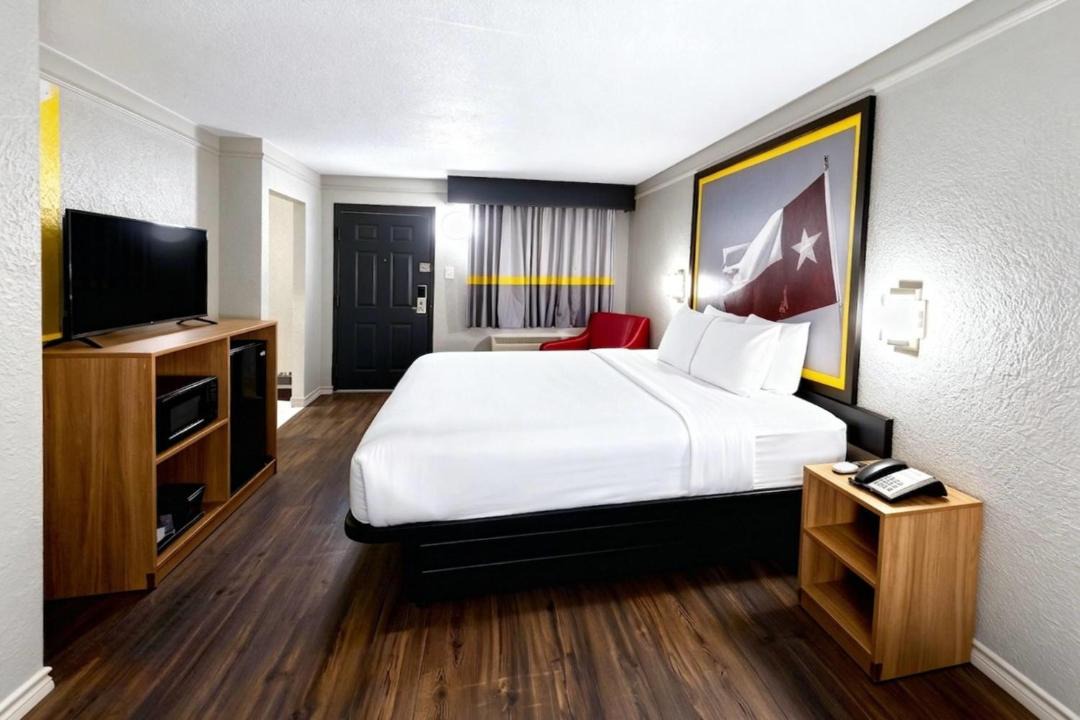 Photo of Bedroom in Nacogdoches