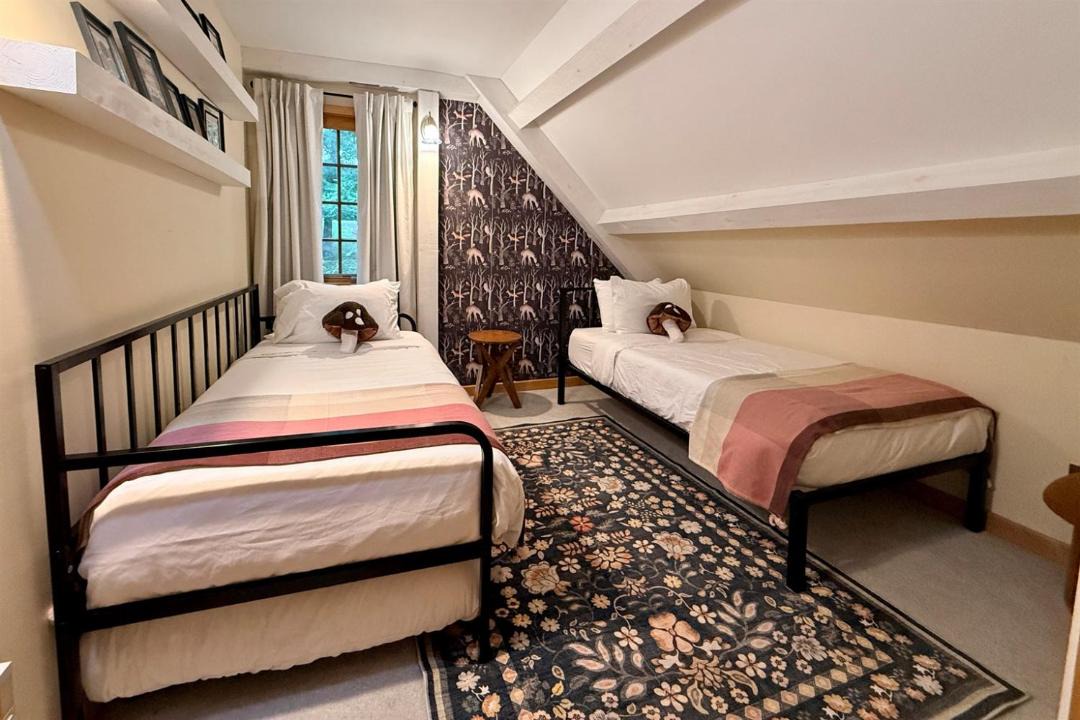Photo of Bedroom in Goreville