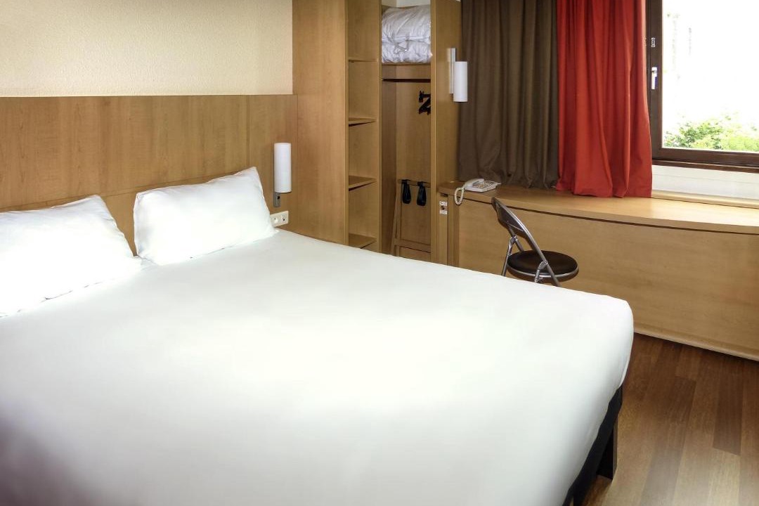 Photo of Bedroom in Perigueux