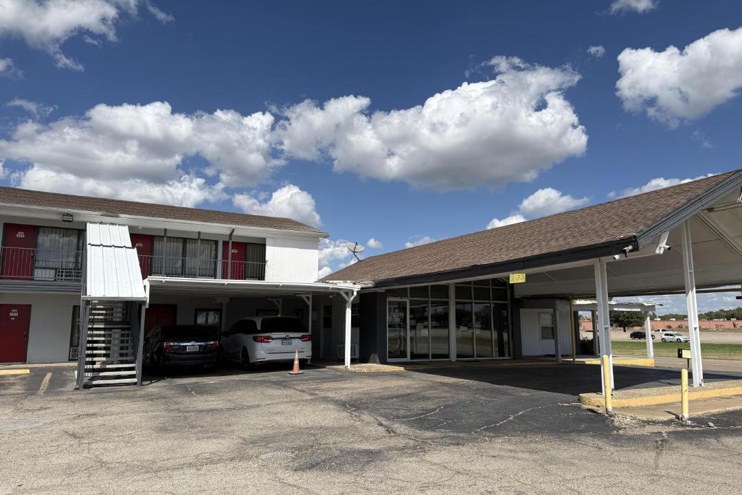 Photo of Buildings in Hillsboro