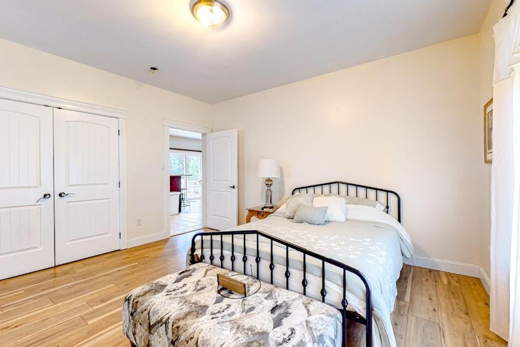 Photo of Bedroom in Holden