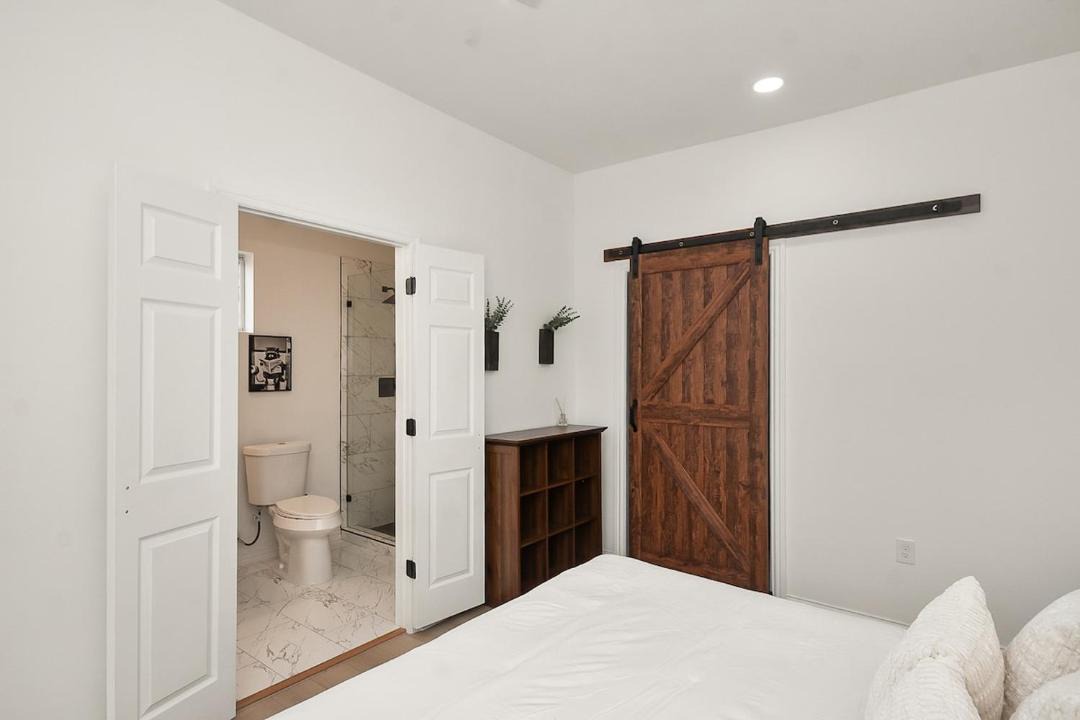 Photo of Bedroom in Greater East End