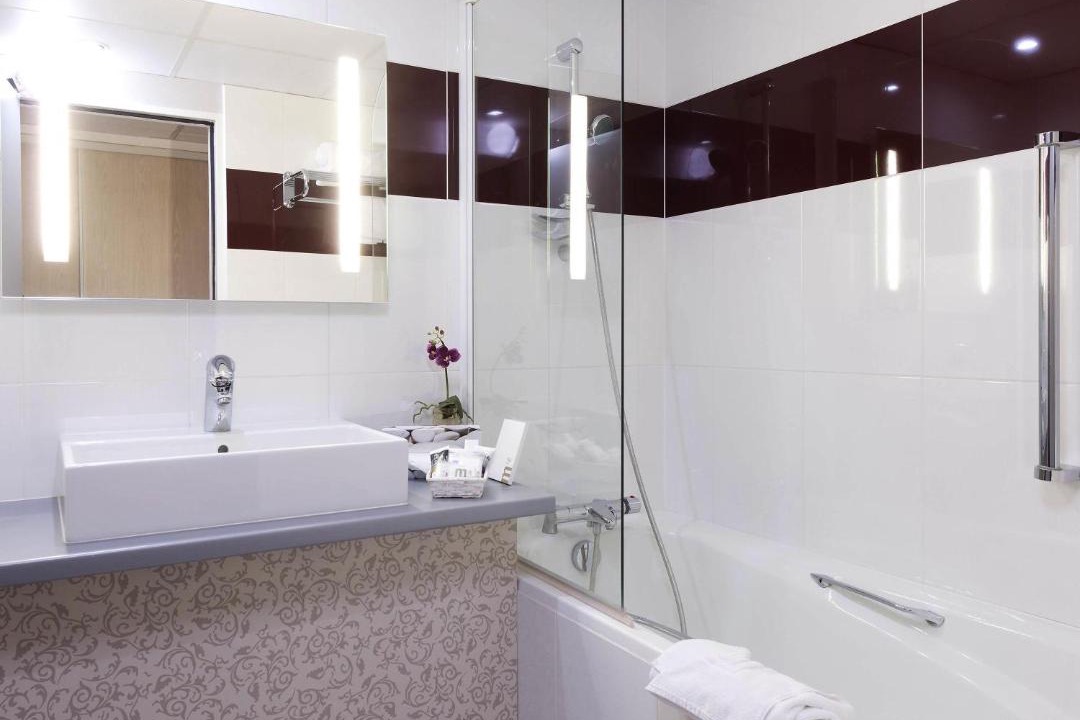 Photo of Bathroom in 19th Arrondissement