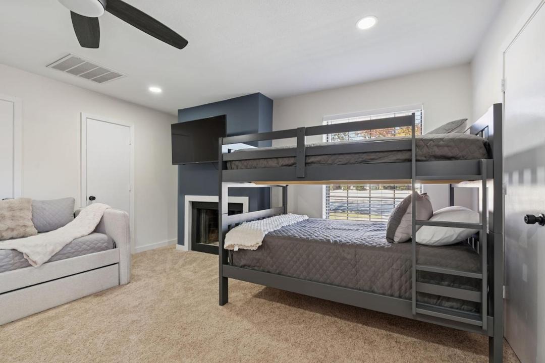 Photo of Bedroom in North Richland Hills