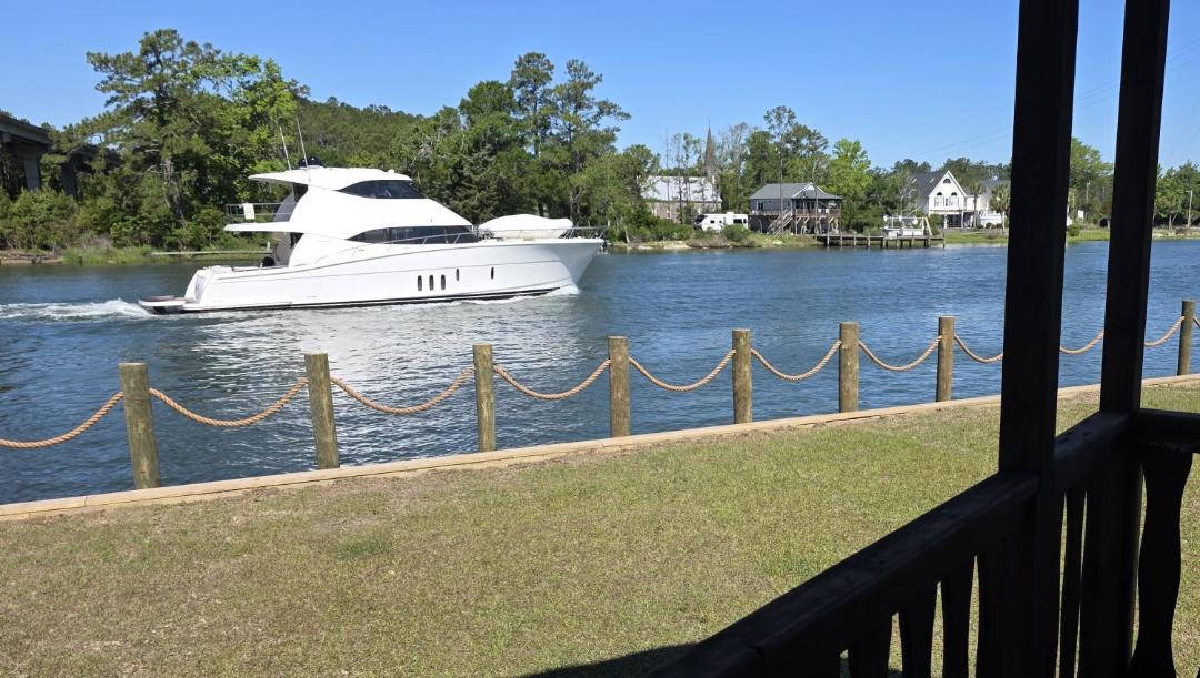 Photo of Patio Balcony in Core Creek