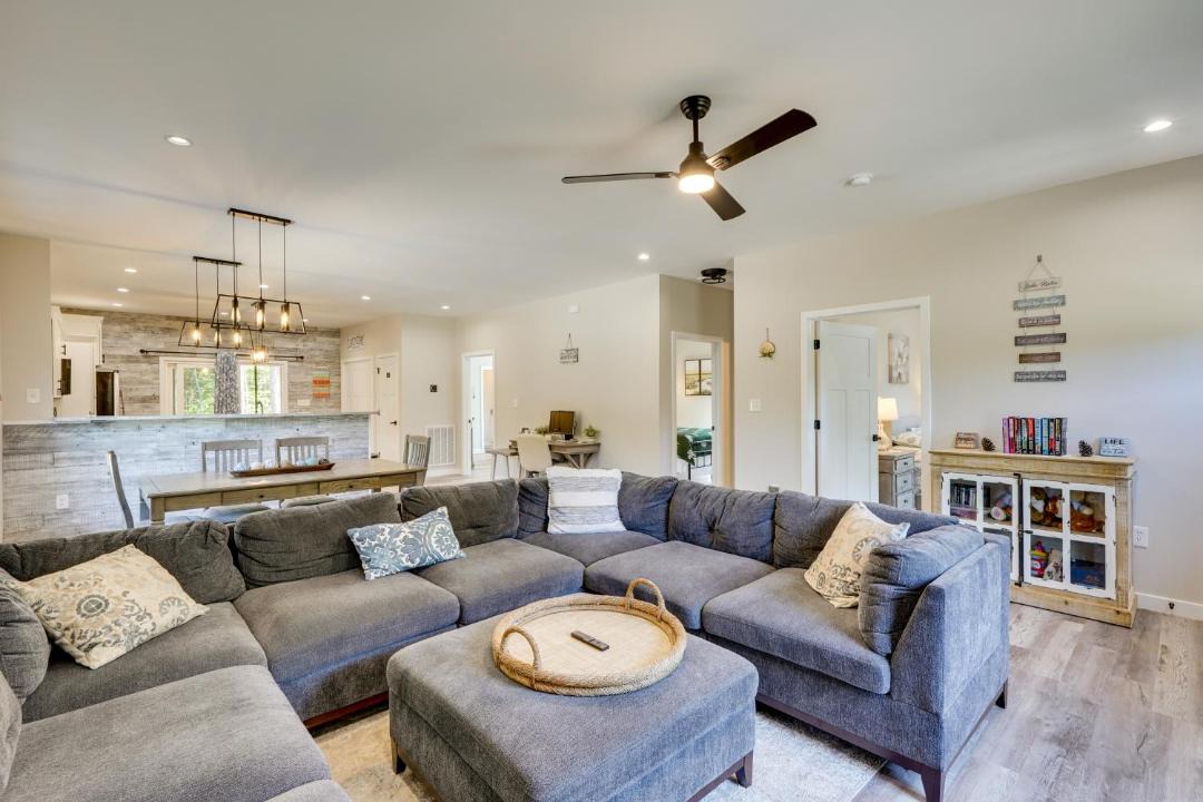Photo of Livingroom in Macon