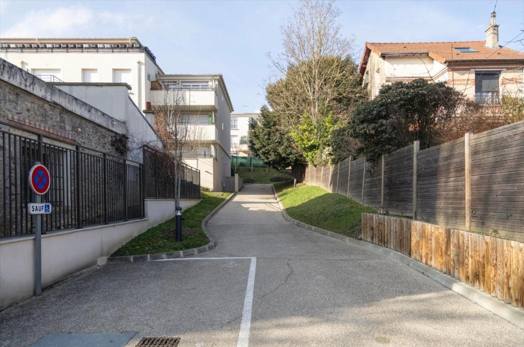 Photo of Others in Pierrefitte-sur-Seine