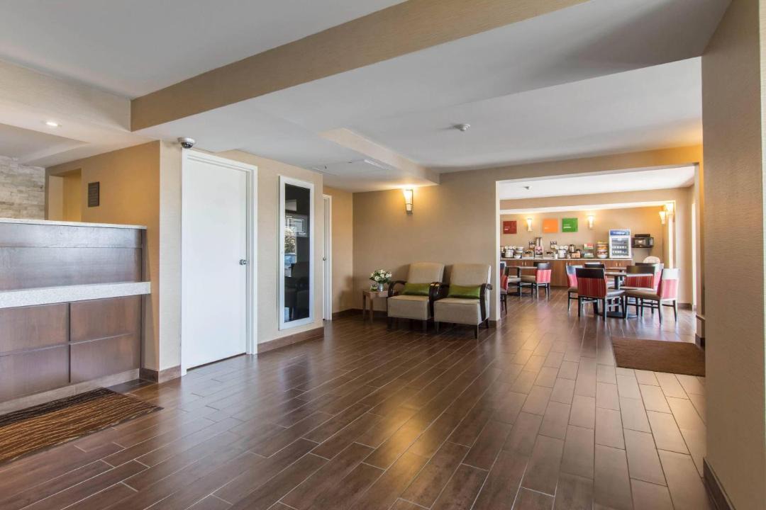 Photo of Others in Dartmouth