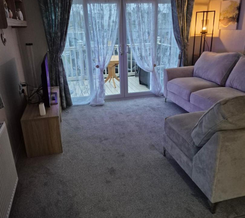 Photo of Others in Cayton Bay