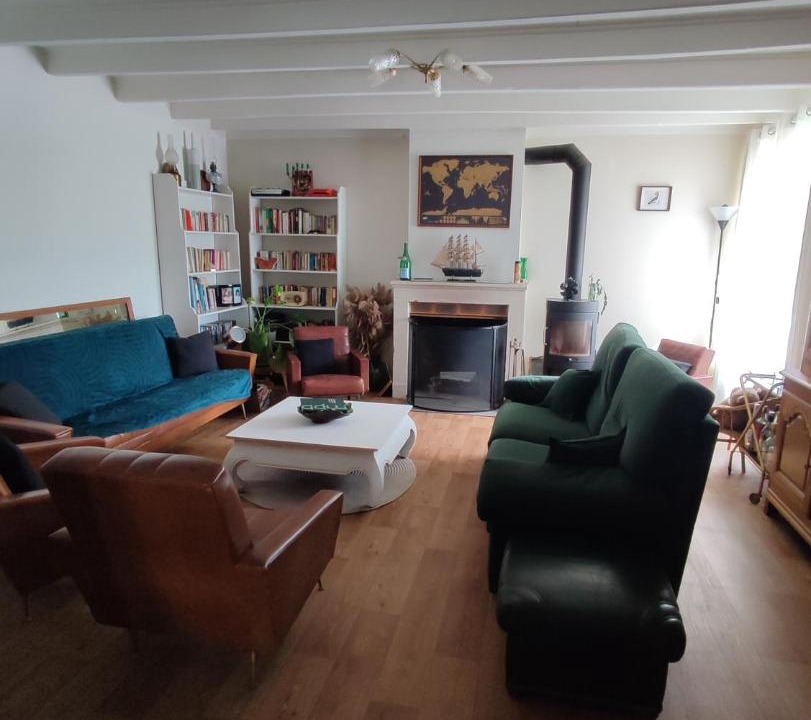 Photo of Livingroom in Mauze-sur-le-Mignon