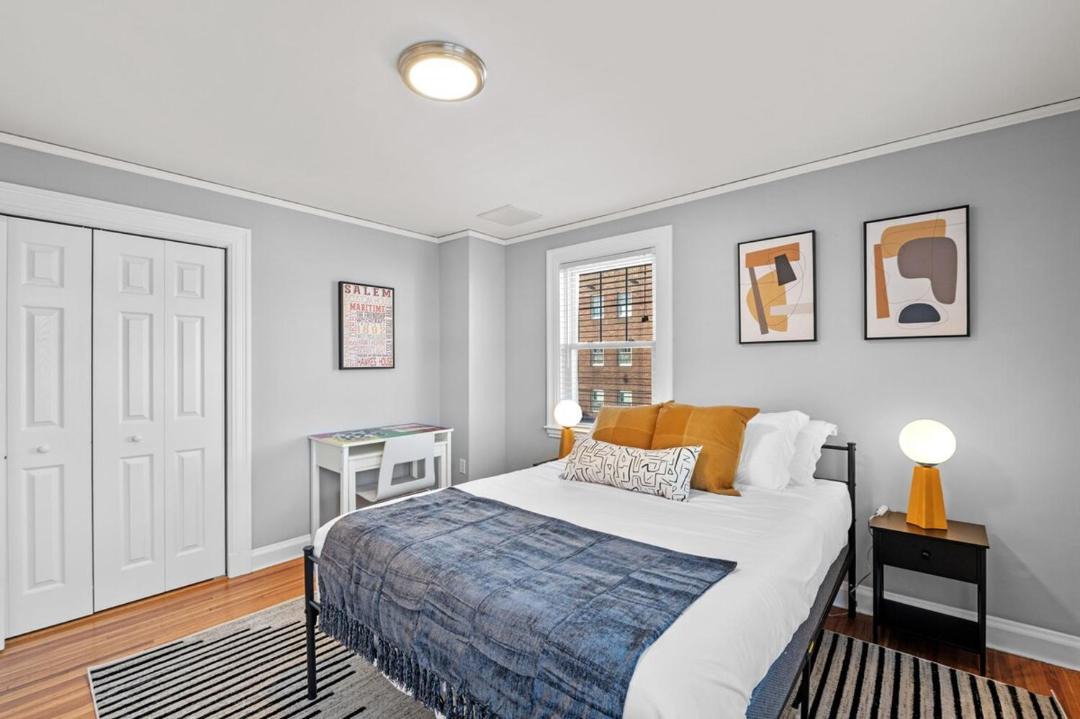 Photo of Bedroom in Salem