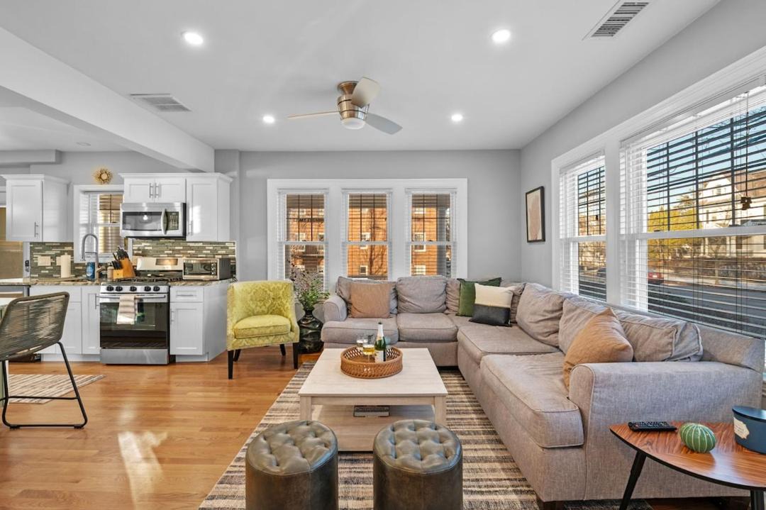 Photo of Others in Salem