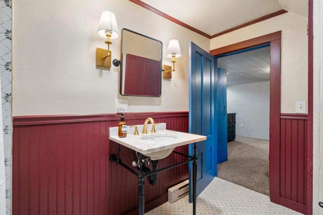 Photo of Bathroom in Beverly