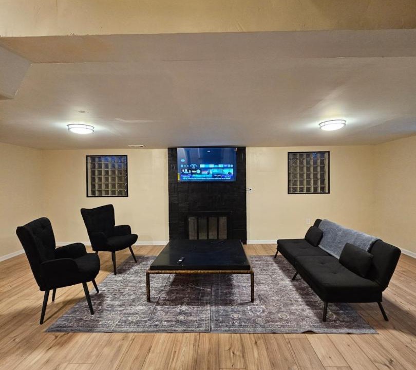 Photo of Livingroom in Bellwood