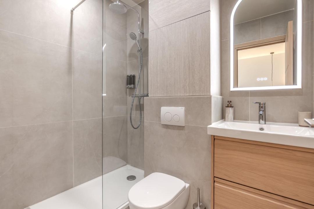 Photo of Bathroom in Quartier de la Chapelle