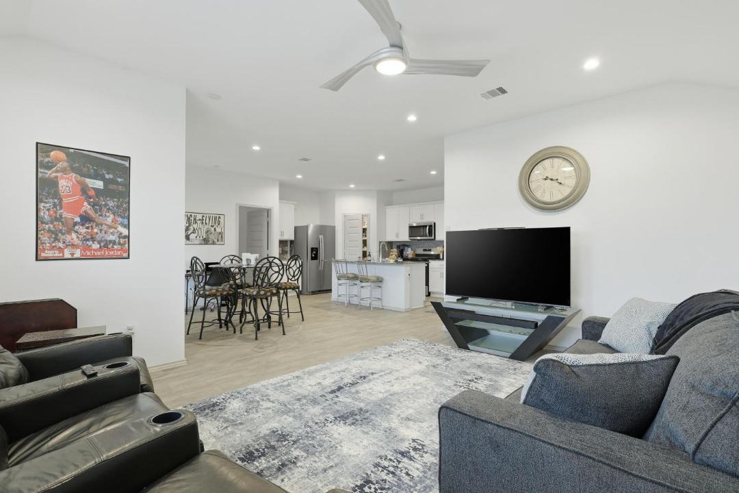 Photo of Livingroom in Richmond