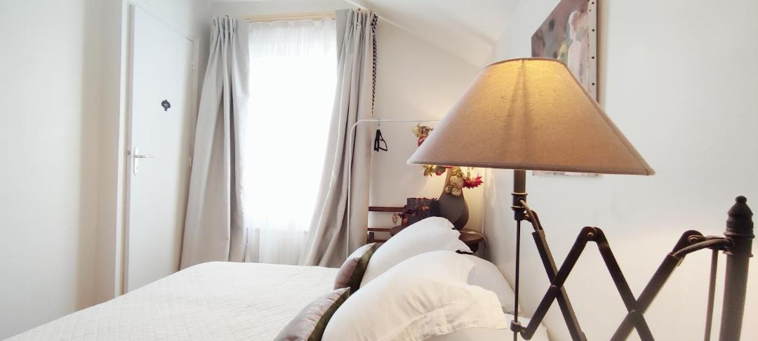 Photo of Bedroom in 13th Arrondissement