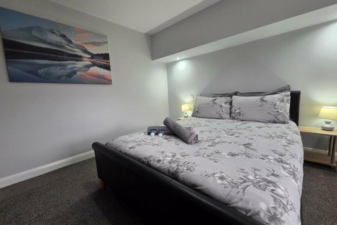 Photo of Bedroom in Newark