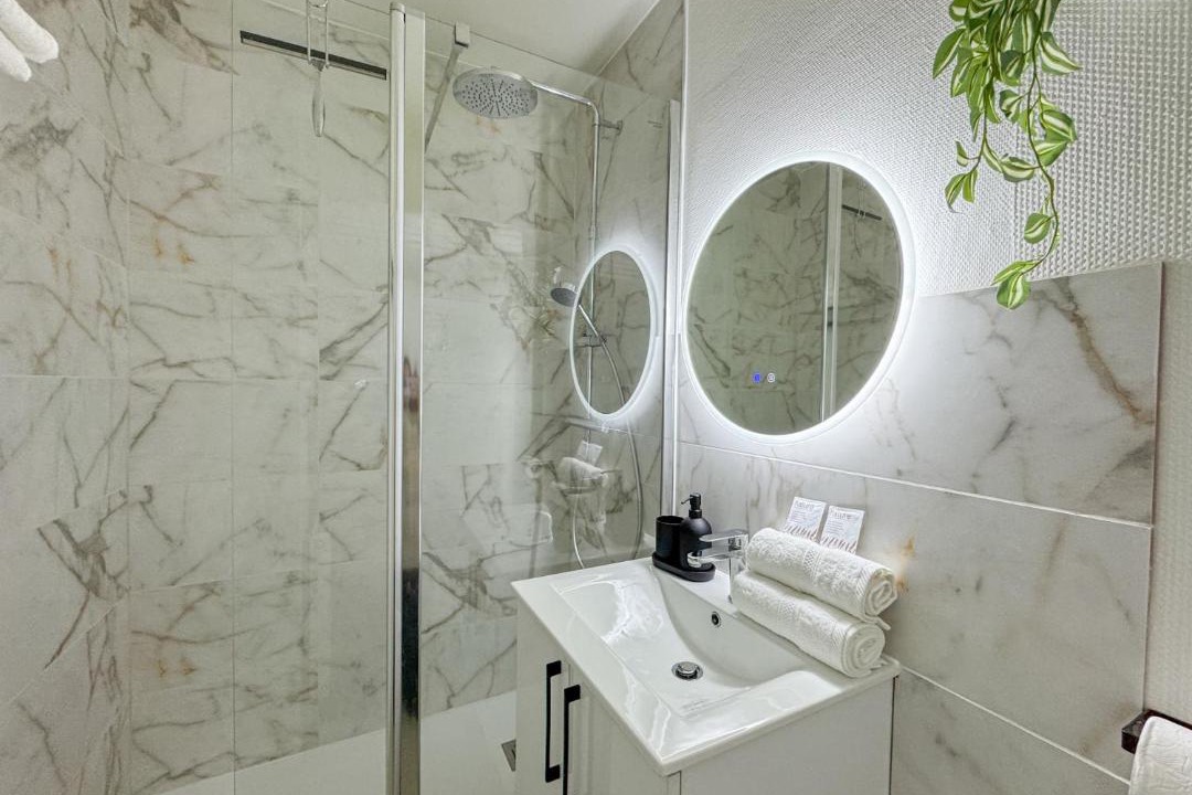 Photo of Bathroom in Mondeville