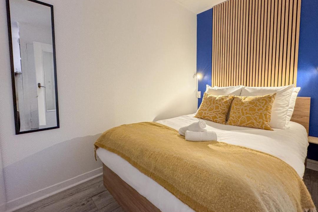 Photo of Bedroom in Mondeville