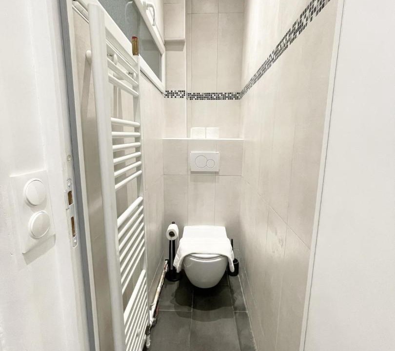Photo of Bathroom in Antony