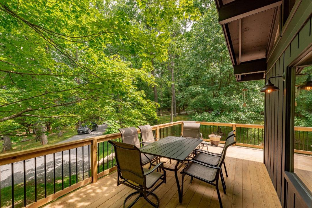 Photo of Patio Balcony in North Glade Hills
