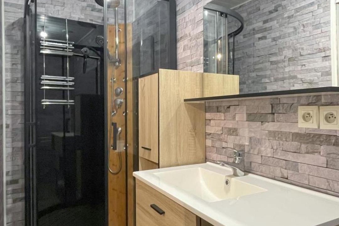 Photo of Bathroom in Carrouges