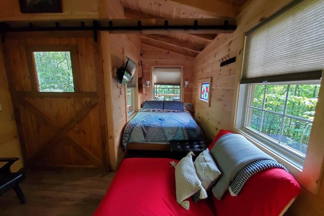 Photo of Bedroom in Copperhill