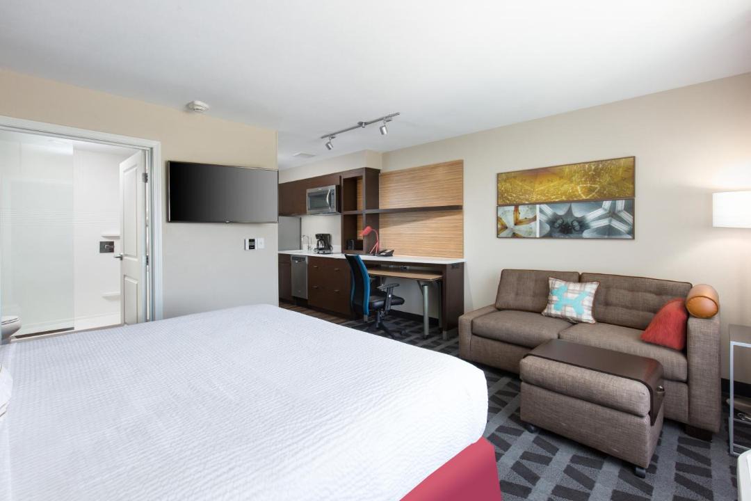 Photo of Bedroom in McNeil