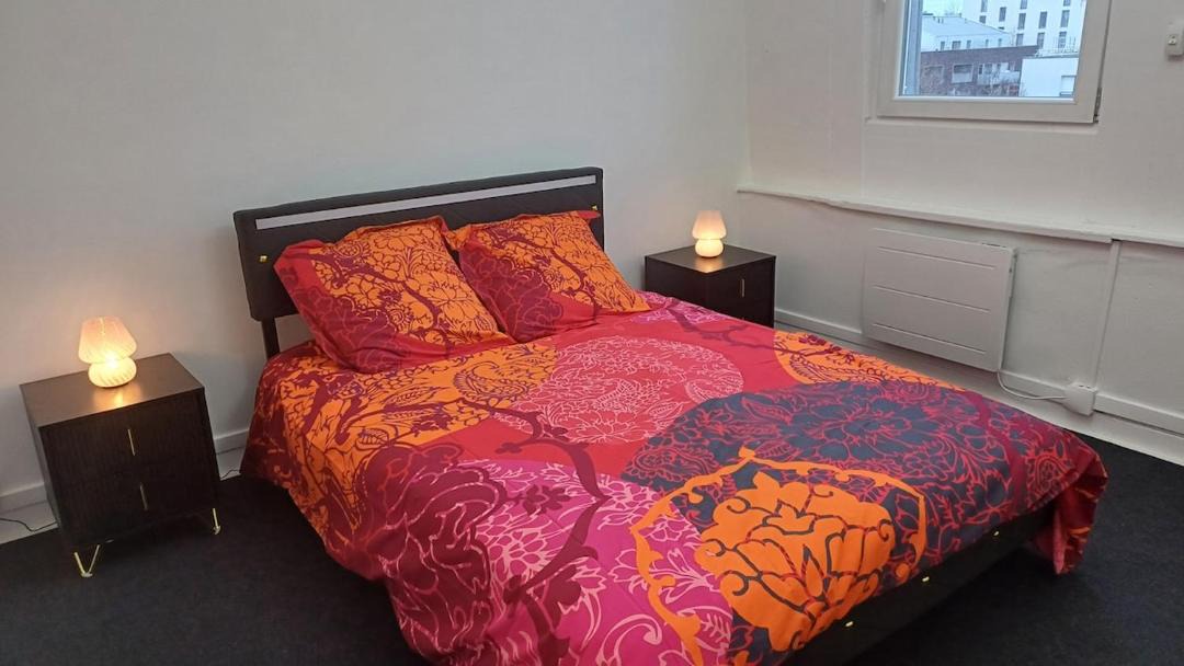 Photo of Bedroom in Le Marais