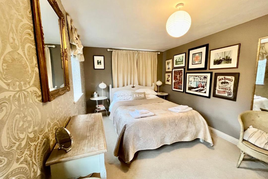 Photo of Others in Bramley