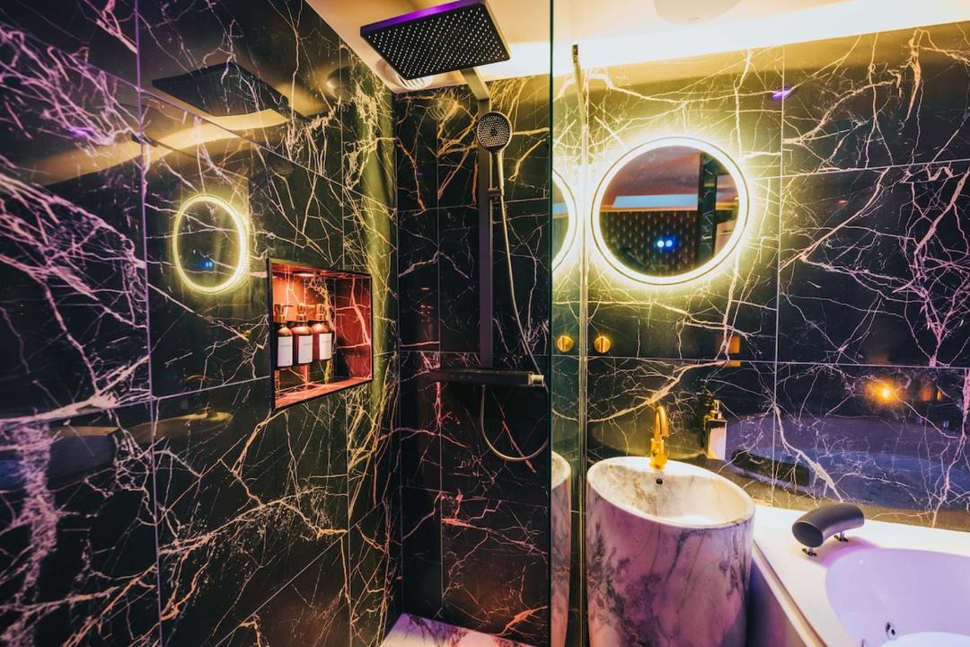 Photo of Bathroom in Broglie
