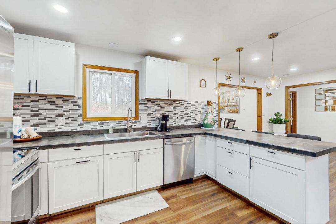 Photo of Kitchen in Briar Crest Woods