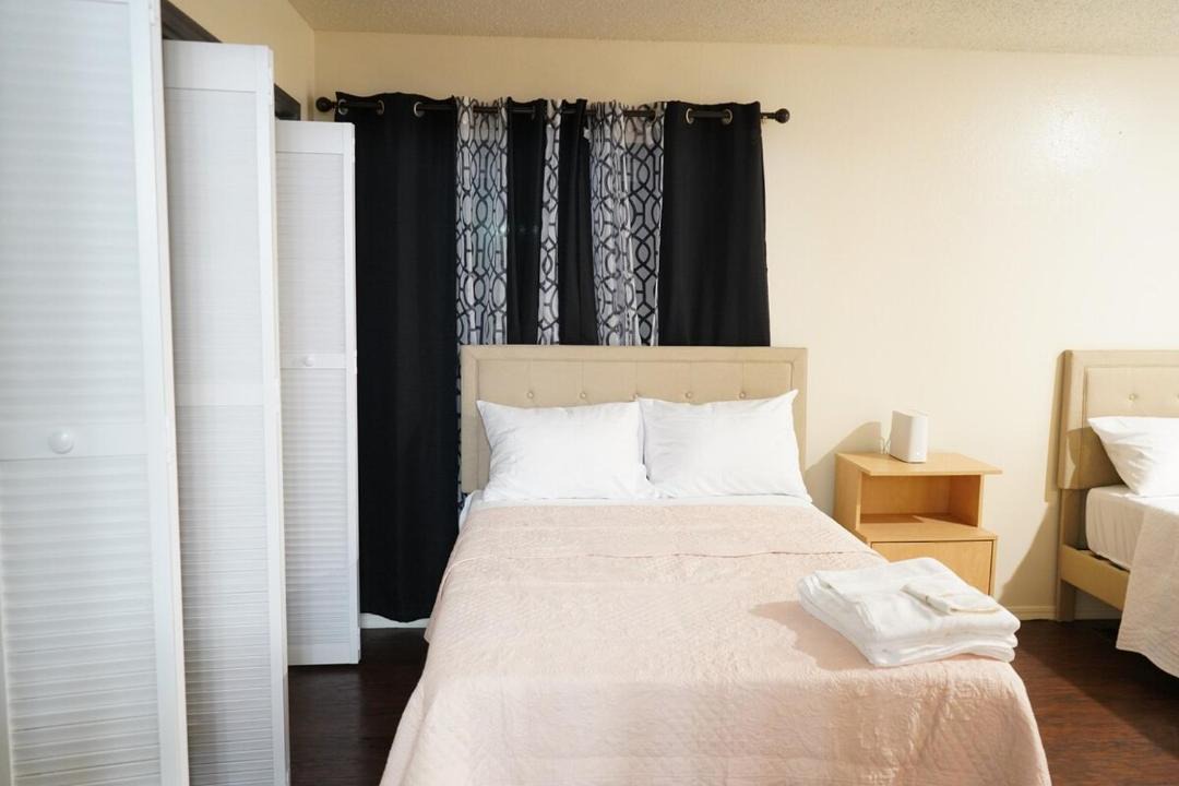 Photo of Bedroom in Yukon