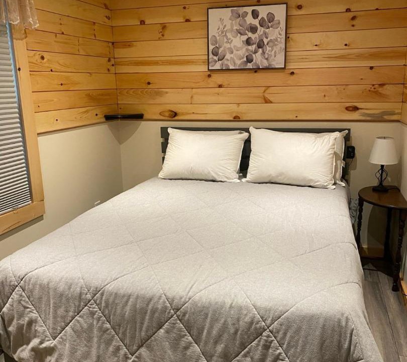 Photo of Bedroom in Lanesborough