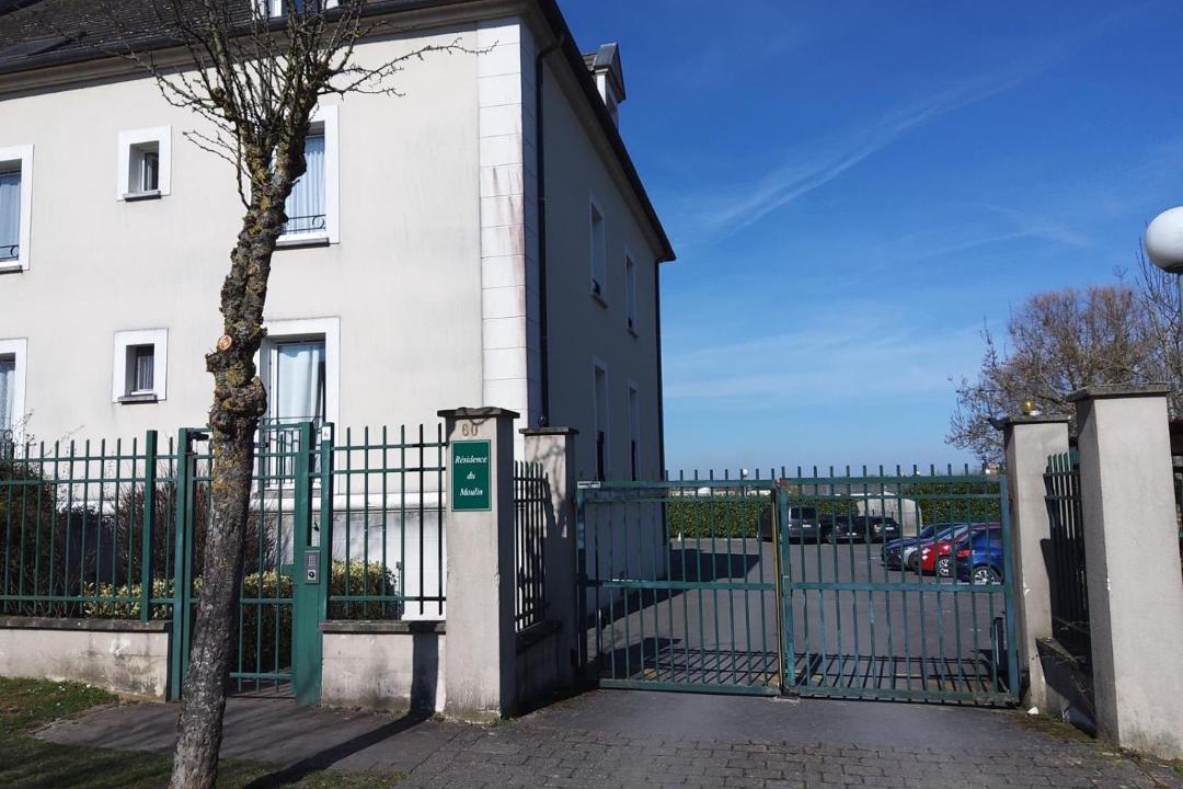 Photo of Others in Magny-le-Hongre