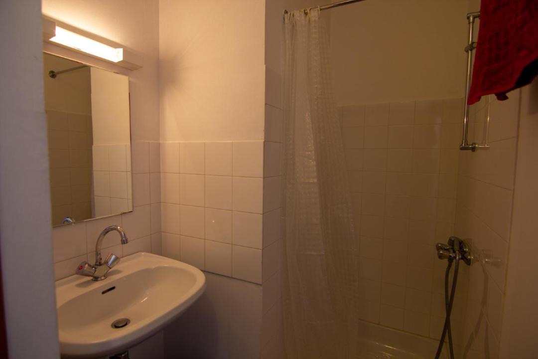 Photo of Others in Sarrancolin