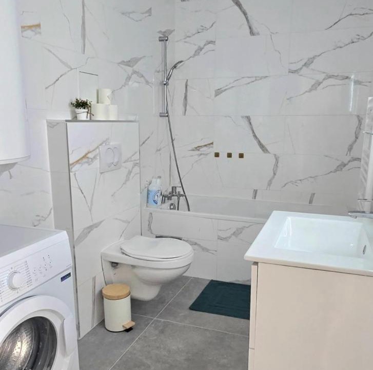 Photo of Others in Freneuse