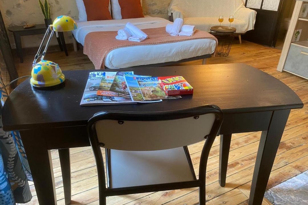 Photo of Others in Flore