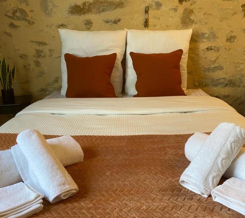 Photo of Others in Flore