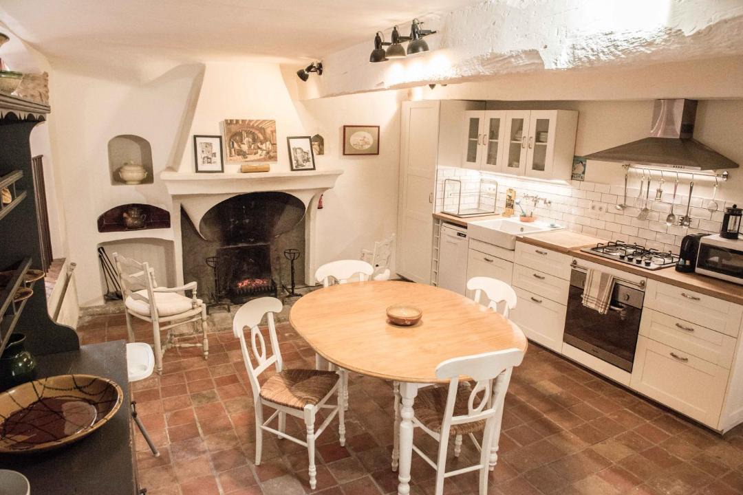 Photo of Kitchen in Tourtour