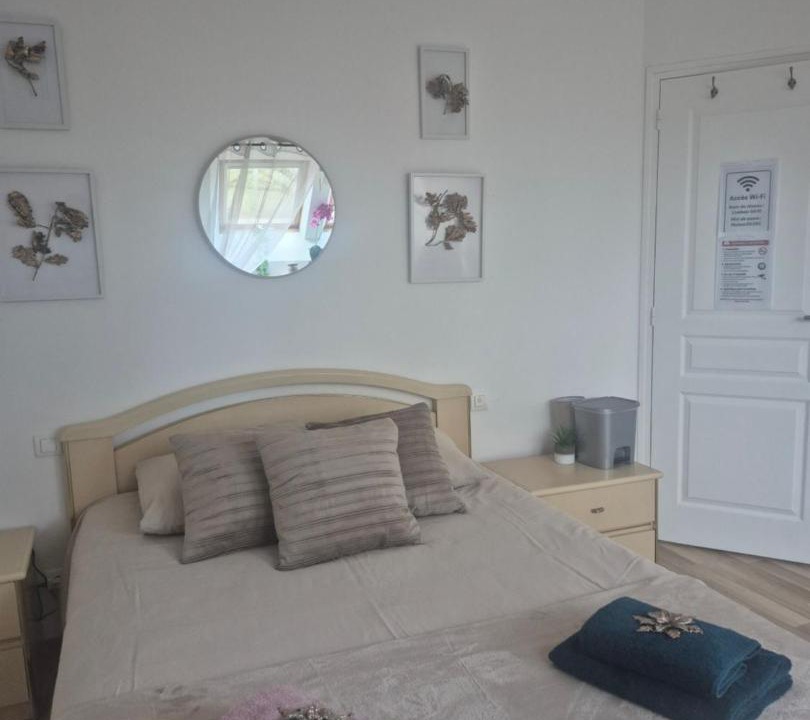 Photo of Bedroom in Maxent