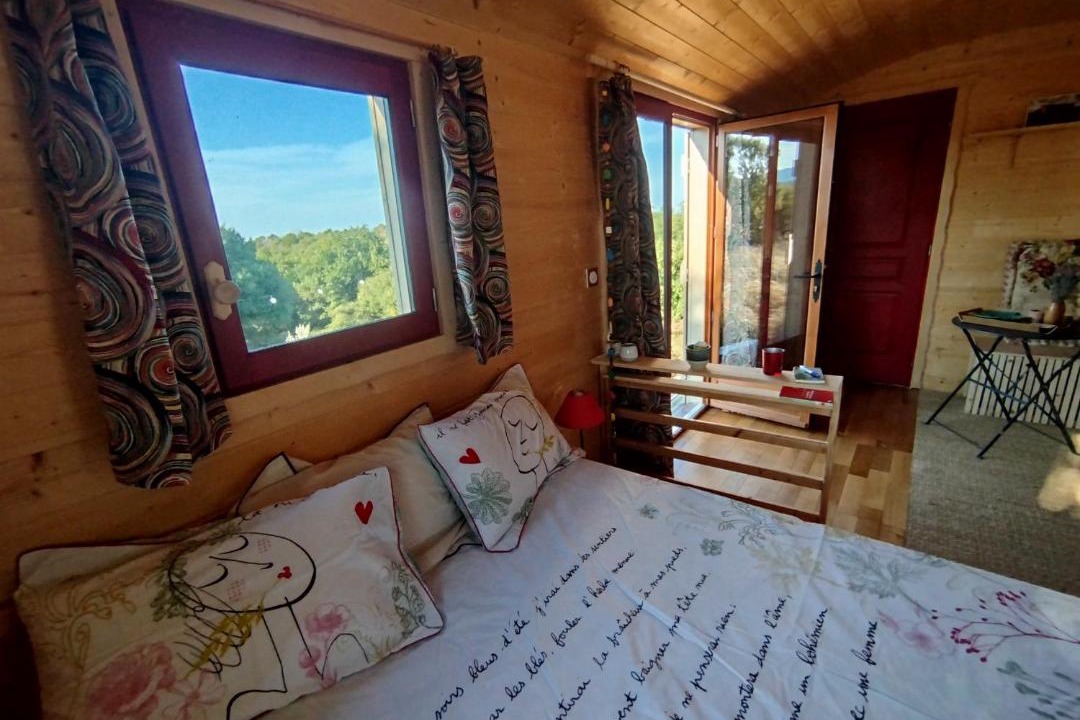 Photo of Bedroom in Aleyrac