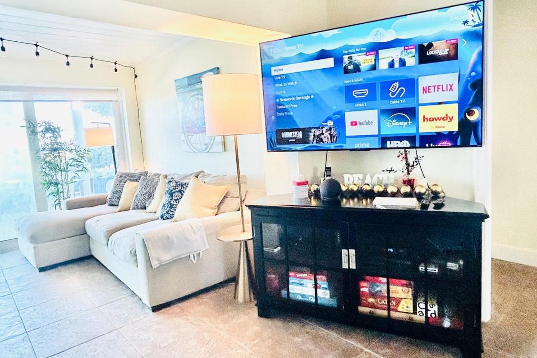 Photo of Livingroom in Cocoa Beach