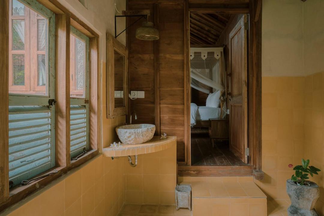 Photo of Others in Sidemen