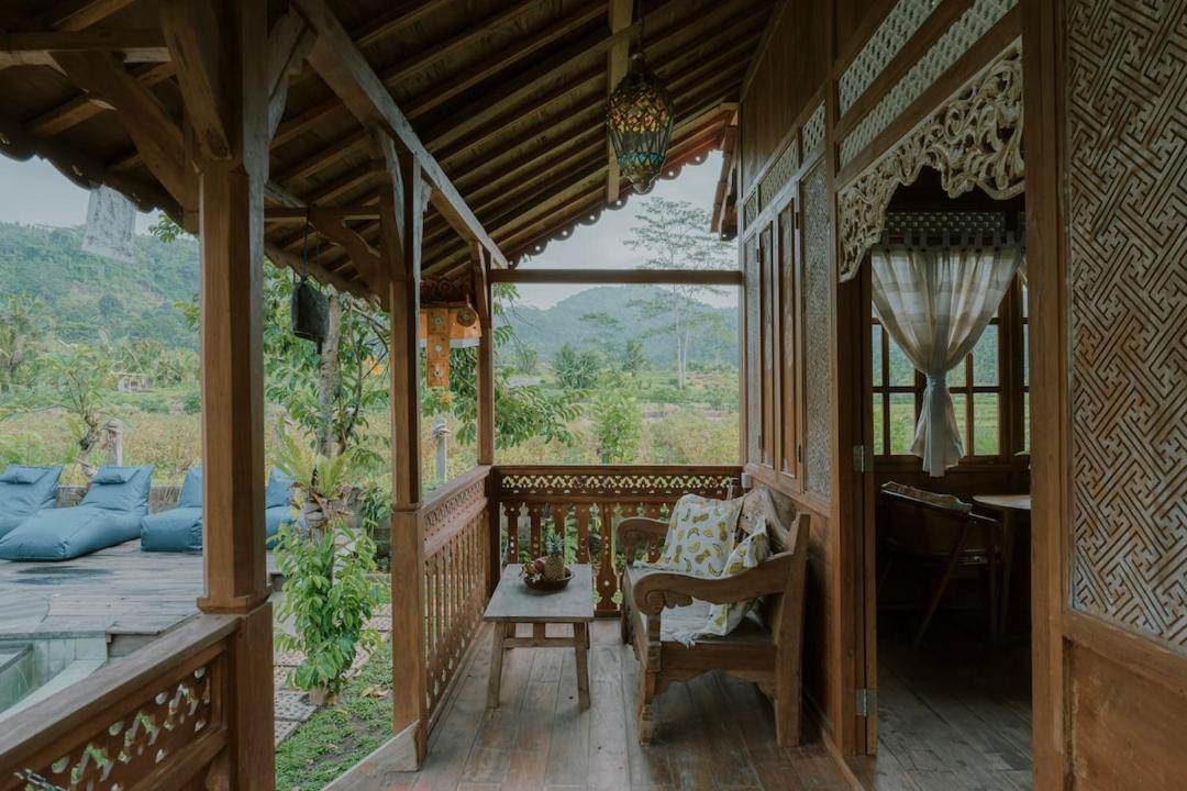 Photo of Others in Sidemen