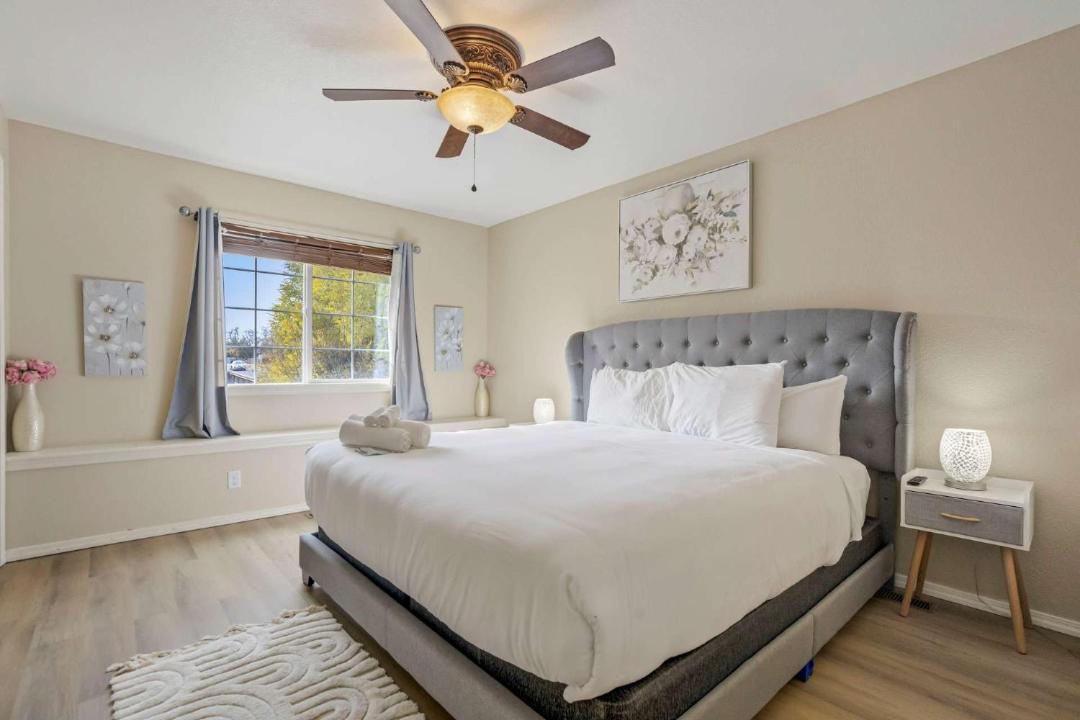 Photo of Bedroom in Security-Widefield