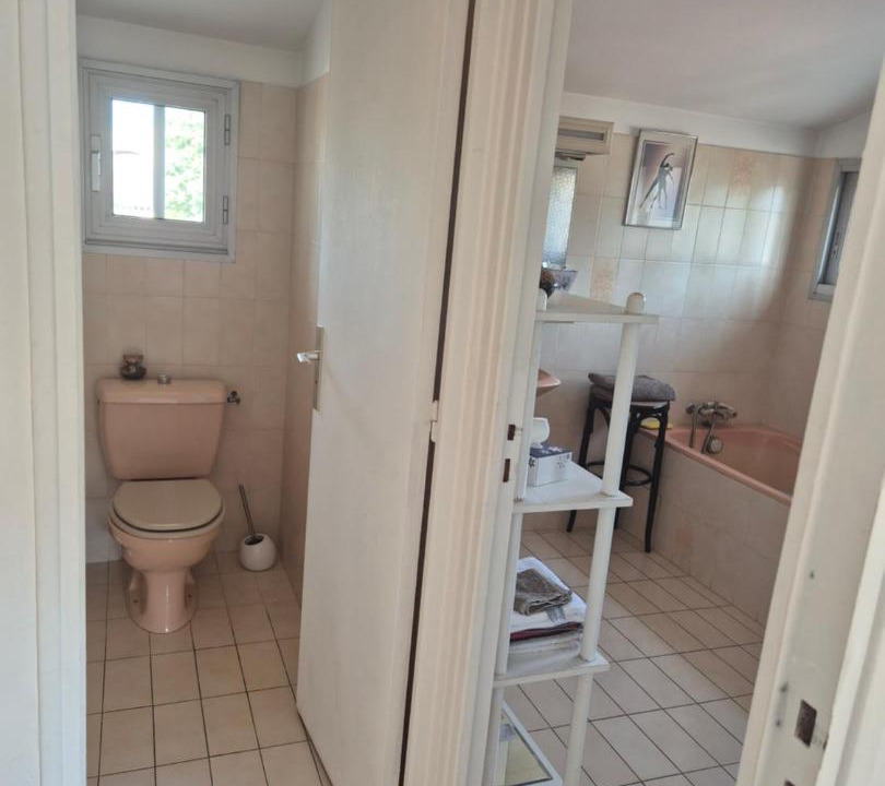 Photo of Bathroom in Juvignac