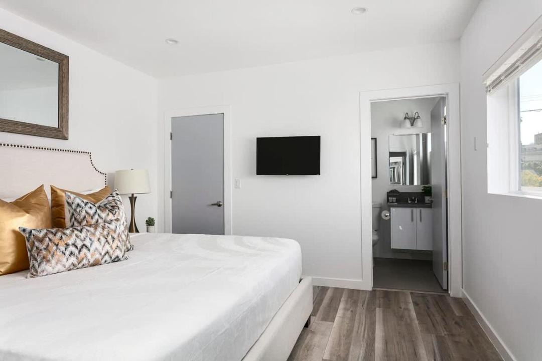 Photo of Bedroom in Westlake