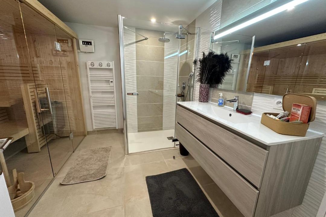 Photo of Bathroom in Annecy-le-Vieux